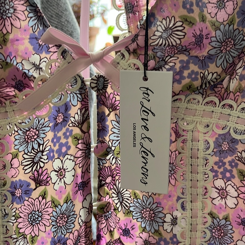 NWT For Love and Lemons S Dress Willow Floral Dress Lilac Mini Puff Sleeve - Picture 3 of 9
